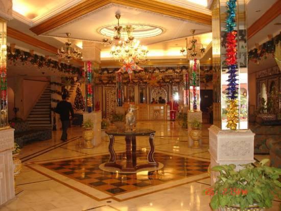 Empires Hotel Puri Exterior photo